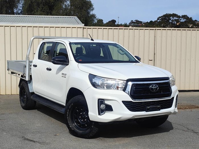 2020 Toyota Hilux SR