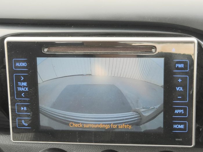 2020 Toyota Hilux SR