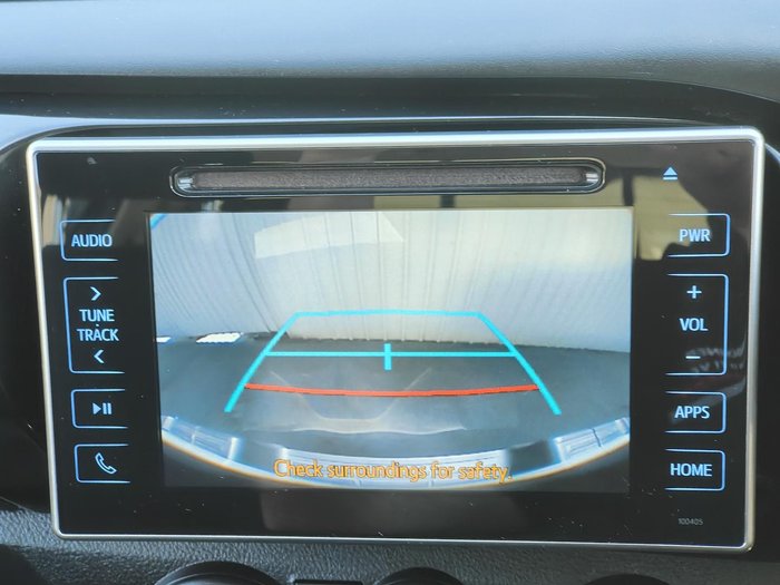 2018 Toyota Hilux SR