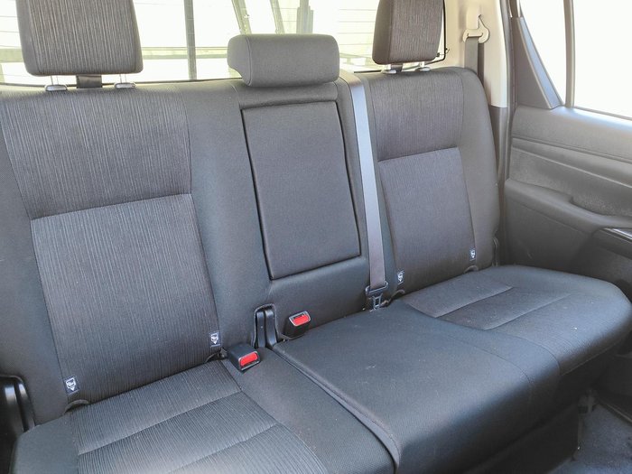 2018 Toyota Hilux SR