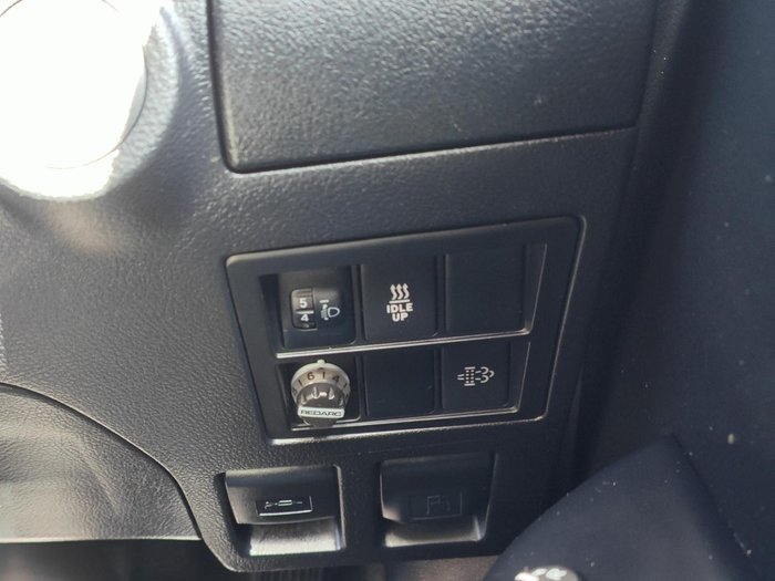 2018 Toyota Hilux SR