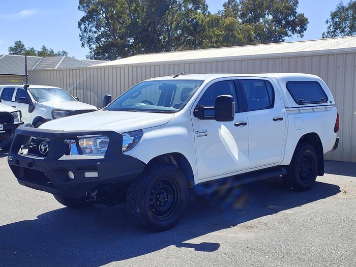 2018 Toyota Hilux SR