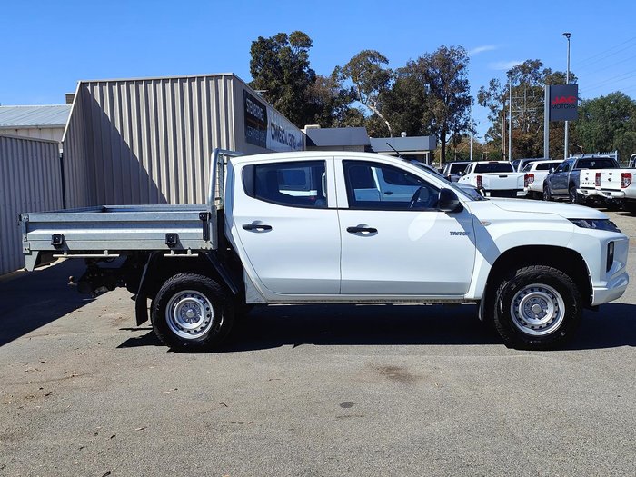 2019 Mitsubishi Triton GLX ADAS