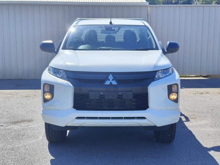2019 Mitsubishi Triton GLX ADAS
