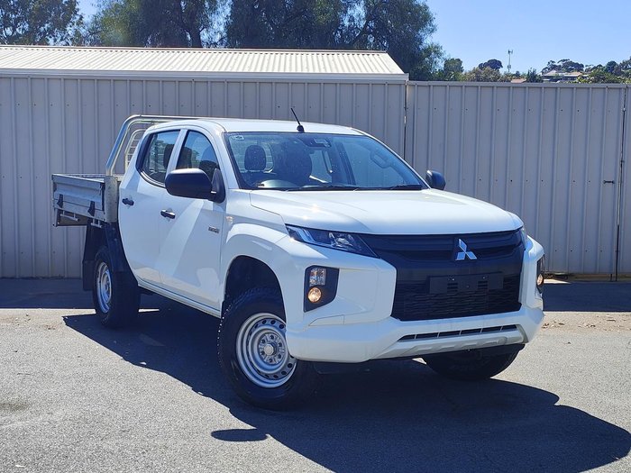 2019 Mitsubishi Triton GLX ADAS