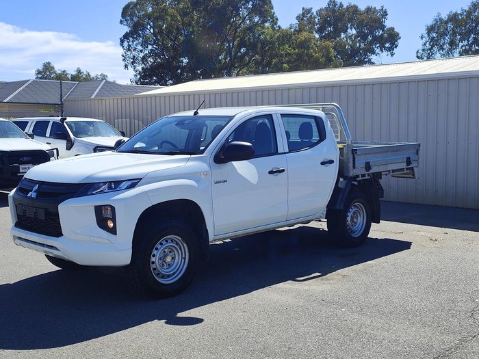 2019 Mitsubishi Triton GLX ADAS