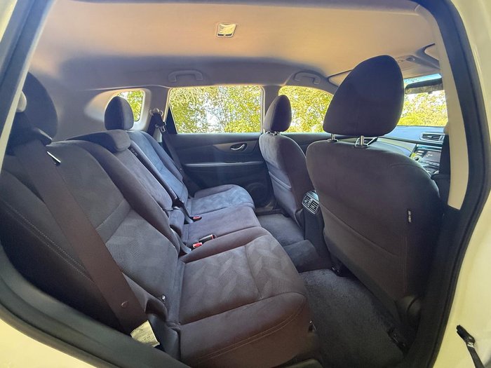 2015 Nissan X-TRAIL ST