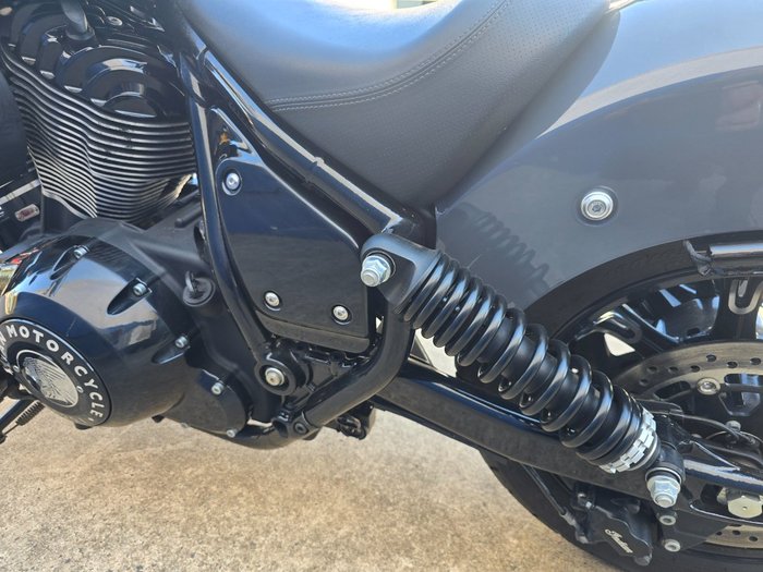 2022 Indian CHIEF DARK HORSE Grey