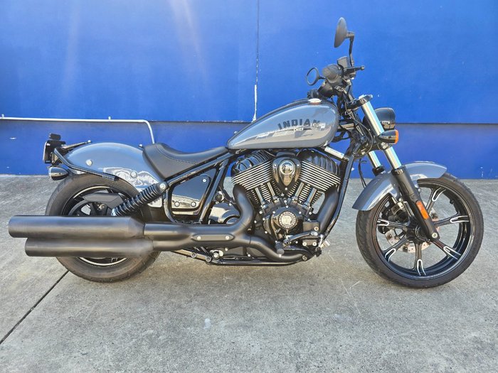 2022 Indian CHIEF DARK HORSE Grey