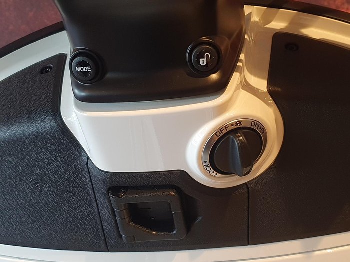 2025 Vespa GTV 300 GTV White