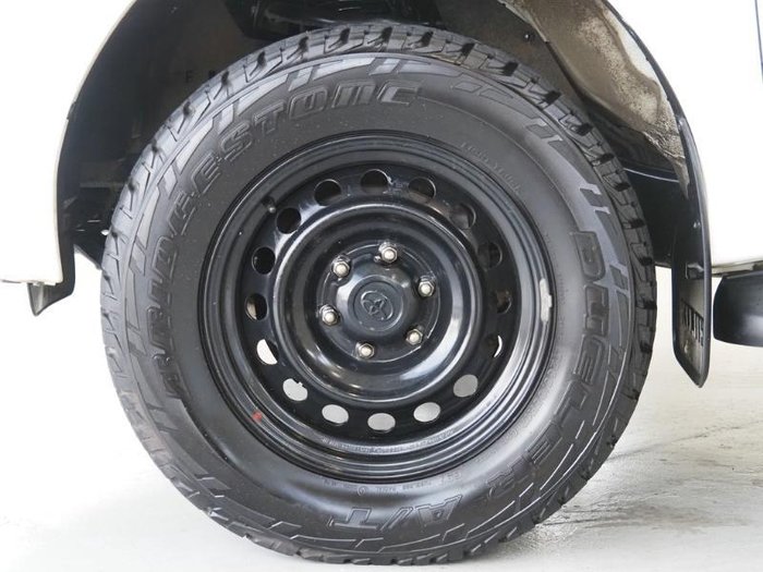 2020 Toyota Hilux SR