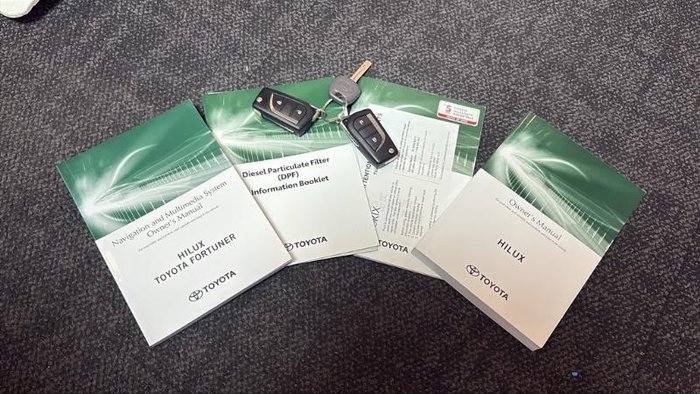 2020 Toyota Hilux SR