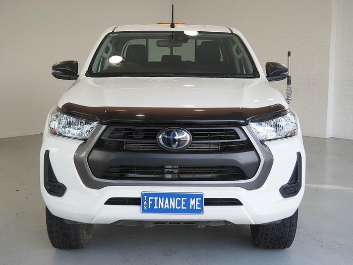 2020 Toyota Hilux SR