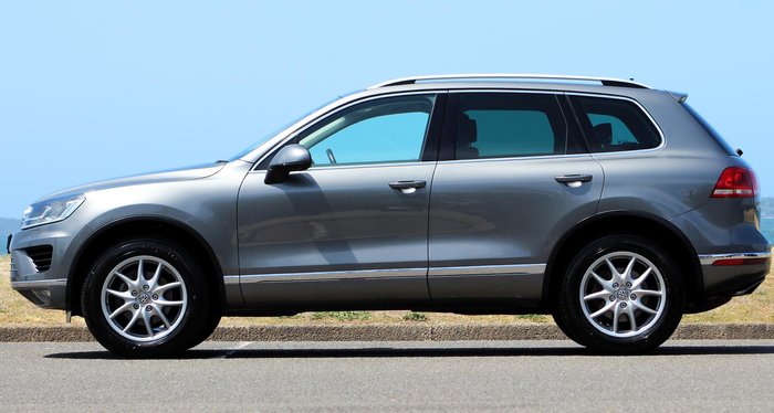 2016 Volkswagen Touareg 150TDI Element 7P MY17 Four Wheel Drive Canyon Grey