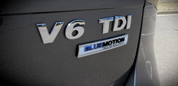 2016 Volkswagen Touareg 150TDI Element 7P MY17 Four Wheel Drive Canyon Grey