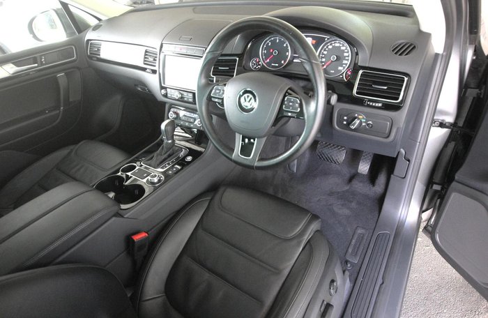 2016 Volkswagen Touareg 150TDI Element 7P MY17 Four Wheel Drive Canyon Grey