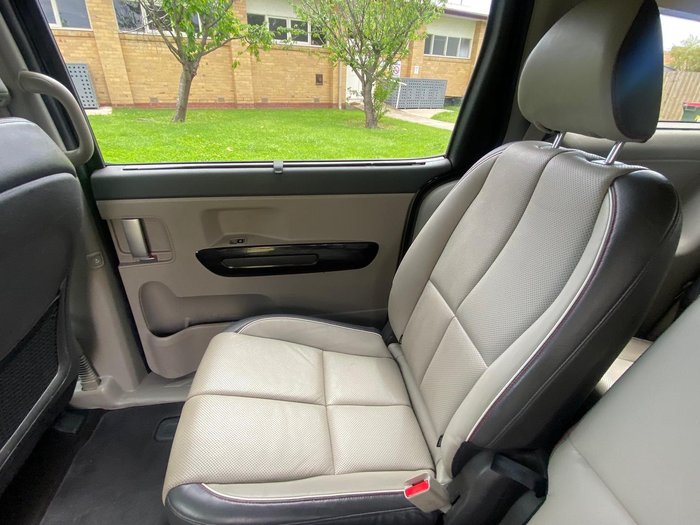 2015 Kia Carnival Platinum YP MY15 Aurora Black