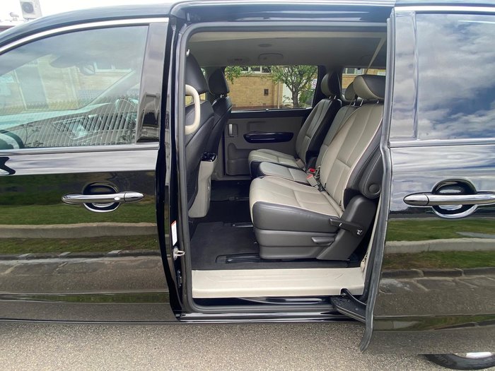 2015 Kia Carnival Platinum YP MY15 Aurora Black