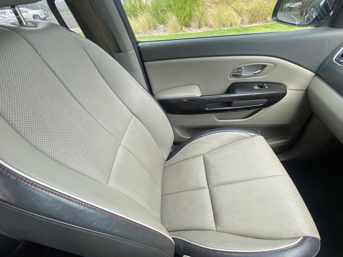 2015 Kia Carnival Platinum YP MY15 Aurora Black