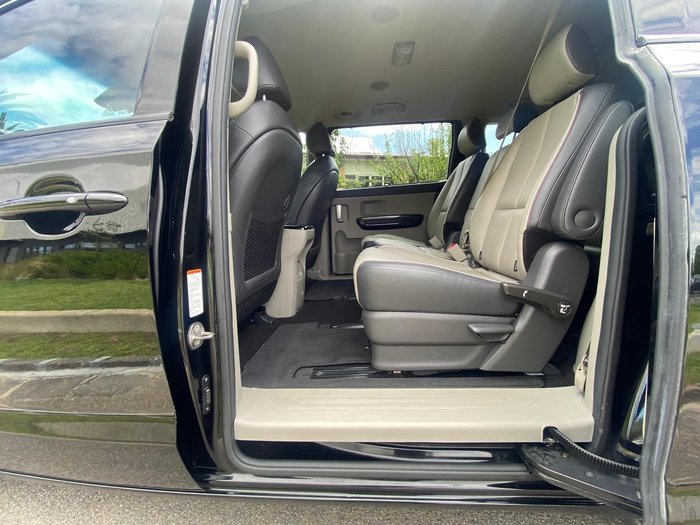 2015 Kia Carnival Platinum YP MY15 Aurora Black