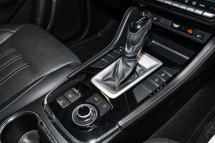 2023 Isuzu MU-X LS-T