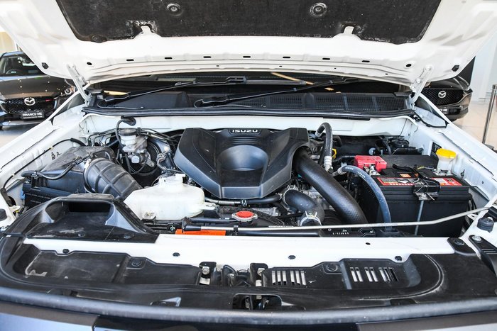 2023 Isuzu MU-X LS-T