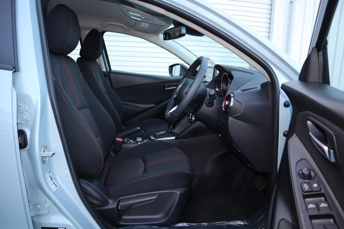 2025 Mazda 2 G15 Evolve