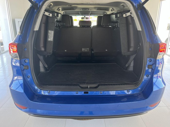2015 Toyota Fortuner Crusade GUN156R 4X4 Dual Range Nebula Blue