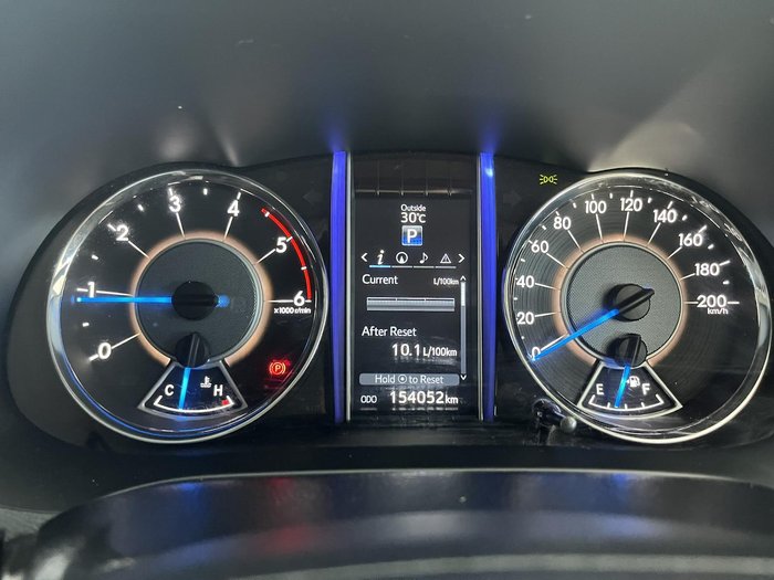 2015 Toyota Fortuner Crusade GUN156R 4X4 Dual Range Nebula Blue