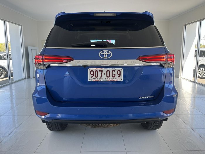 2015 Toyota Fortuner Crusade GUN156R 4X4 Dual Range Nebula Blue