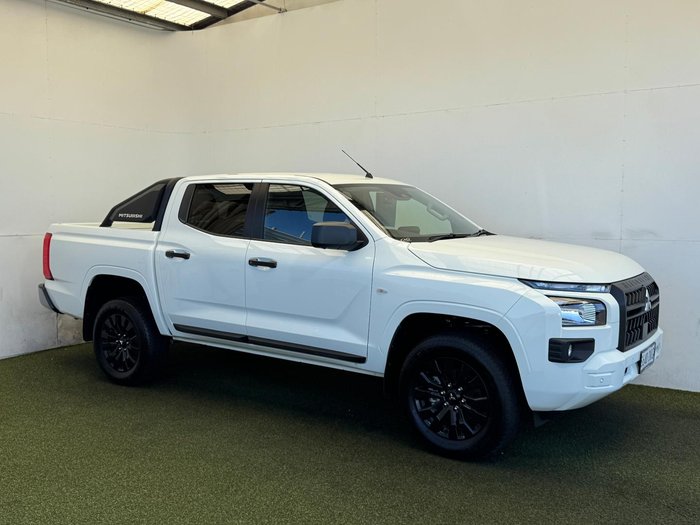 2025 Mitsubishi Triton GLX-R