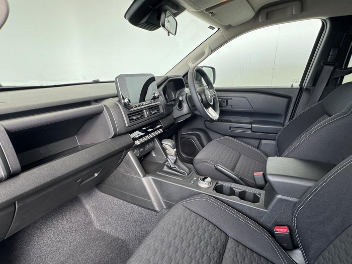 2025 Mitsubishi Triton GLX-R