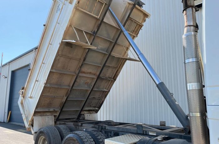 2015 Iveco Powerstar 6400