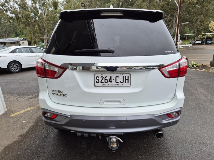 2020 Isuzu MU-X LS-T