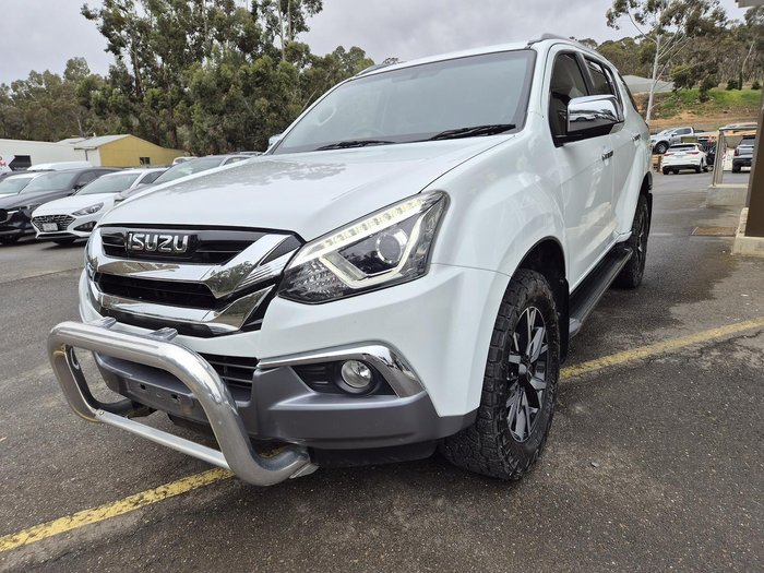 2020 Isuzu MU-X LS-T