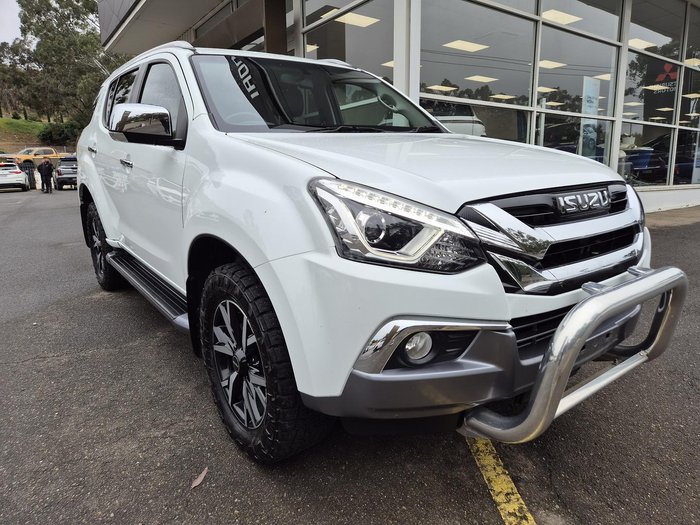 2020 Isuzu MU-X LS-T