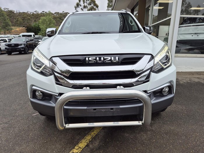 2020 Isuzu MU-X LS-T