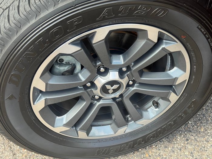 2019 Mitsubishi Triton Toby Price Edition