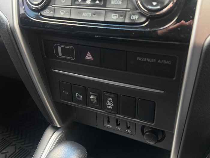 2019 Mitsubishi Triton Toby Price Edition