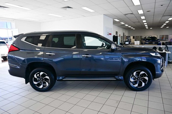 2024 Mitsubishi Pajero Sport GLS