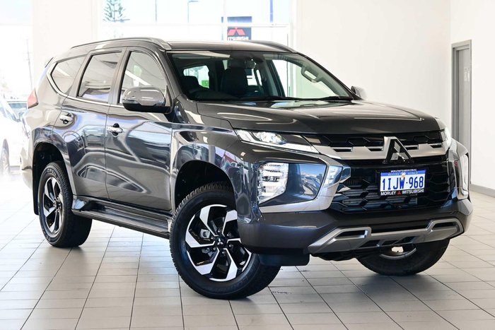 2024 Mitsubishi Pajero Sport GLS