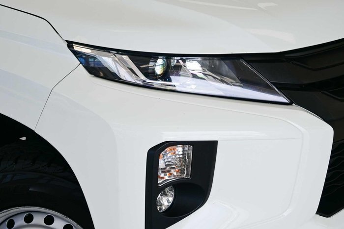2021 Mitsubishi Triton GLX ADAS