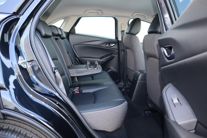 2025 Mazda CX-3 G20 Evolve