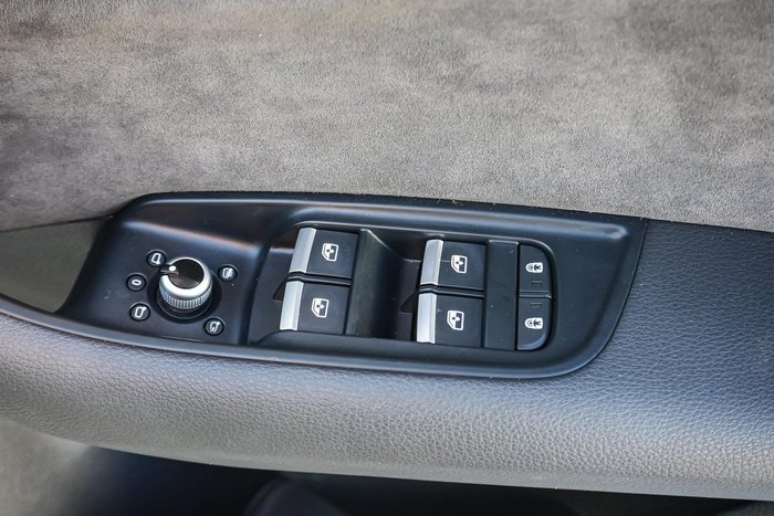 2022 Audi Q7 55 TFSI S line