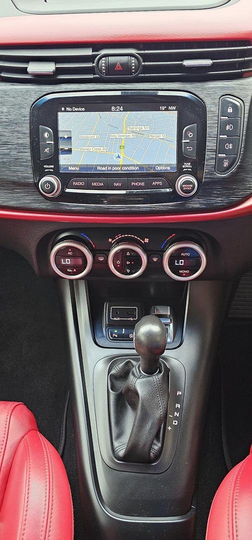 2017 Alfa Romeo Giulietta Super Series 2 Alfa Black