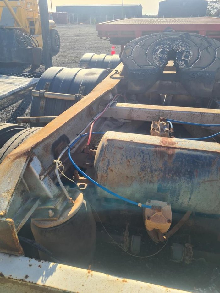 1994 Krueger St 3 Tri-Axle Trailer