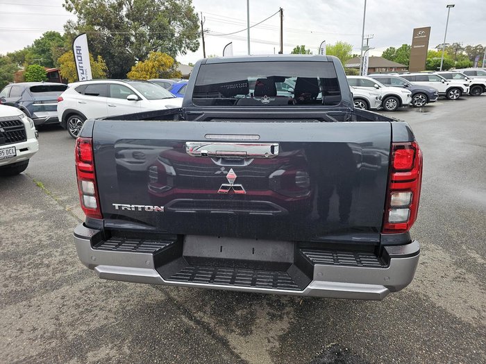 2023 Mitsubishi Triton GLS