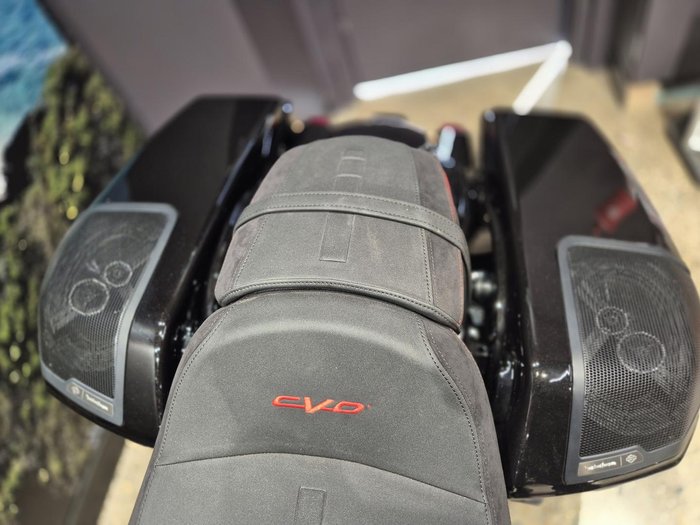 2025 Harley-Davidson CVO Road Glide 121 (FLTRXSE) Touring