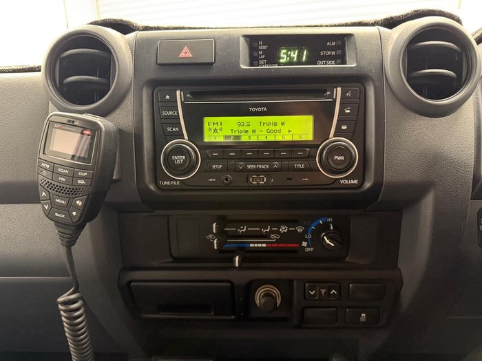 2018 Toyota Landcruiser GXL VDJ79R 4X4 Dual Range Silver Pearl