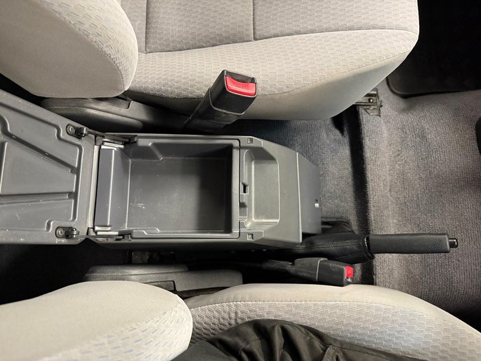 2018 Toyota Landcruiser GXL VDJ79R 4X4 Dual Range Silver Pearl